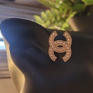 LAST PAIR! CC PEARL AND GOLD EARRINGS